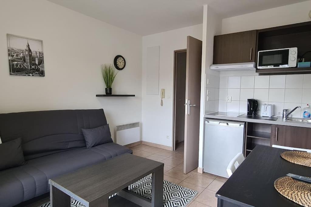 B210 Appartement Disneyland Paris Parking Et Wifi Montevrain Exterior photo
