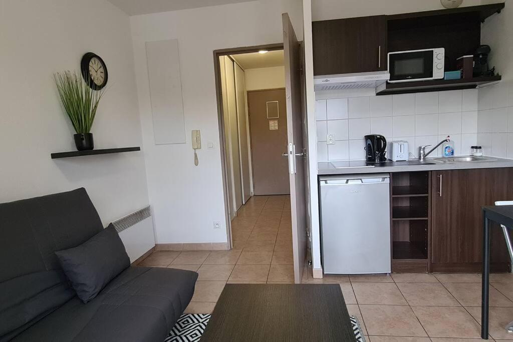 B210 Appartement Disneyland Paris Parking Et Wifi Montevrain Exterior photo